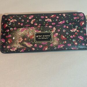 Betsey Johnson Black Floral Wristlet Wallet